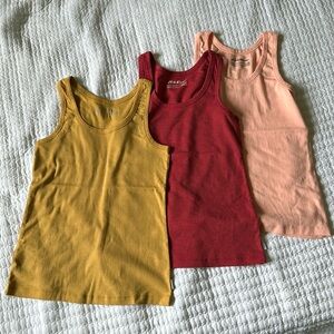 Women’s Eddie Bauer tanks size medium.  Set of 3.